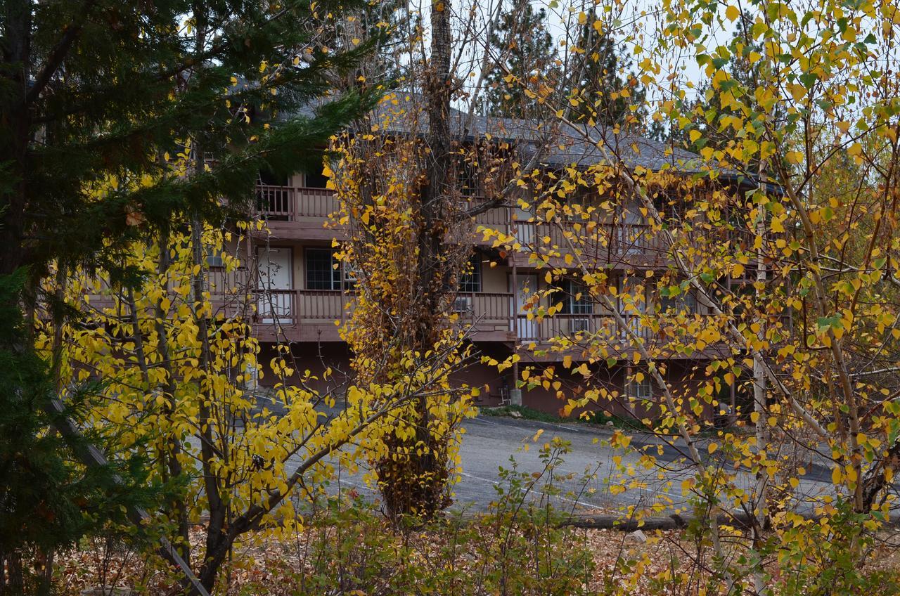 Deep Creek Motel Running Springs 外观 照片